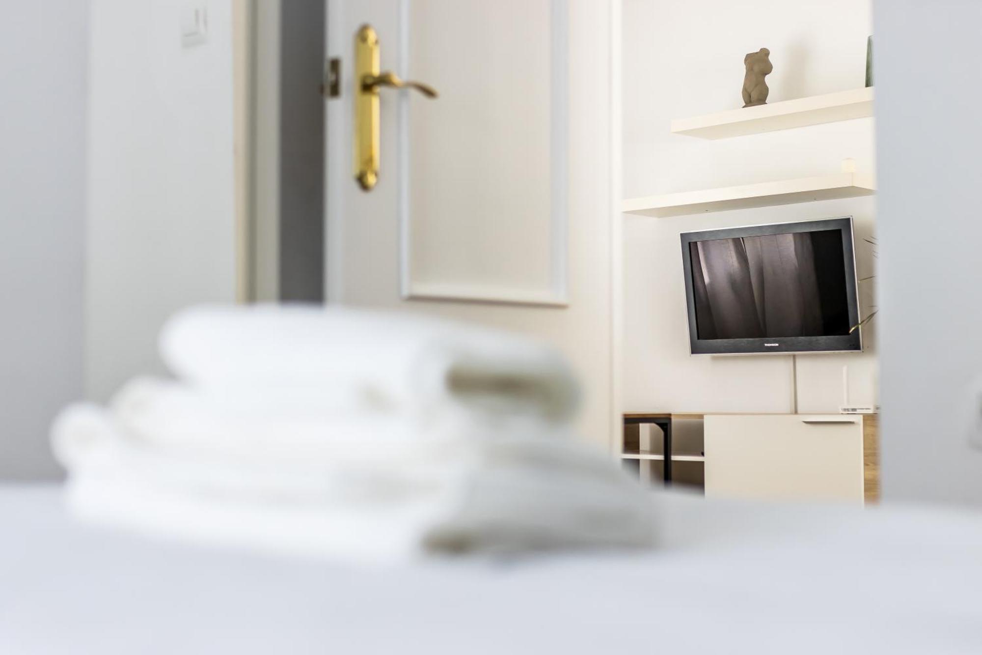 Apartamento En Centro Ciudad Эль-Пуэрто-де-Санта-Мария Экстерьер фото
